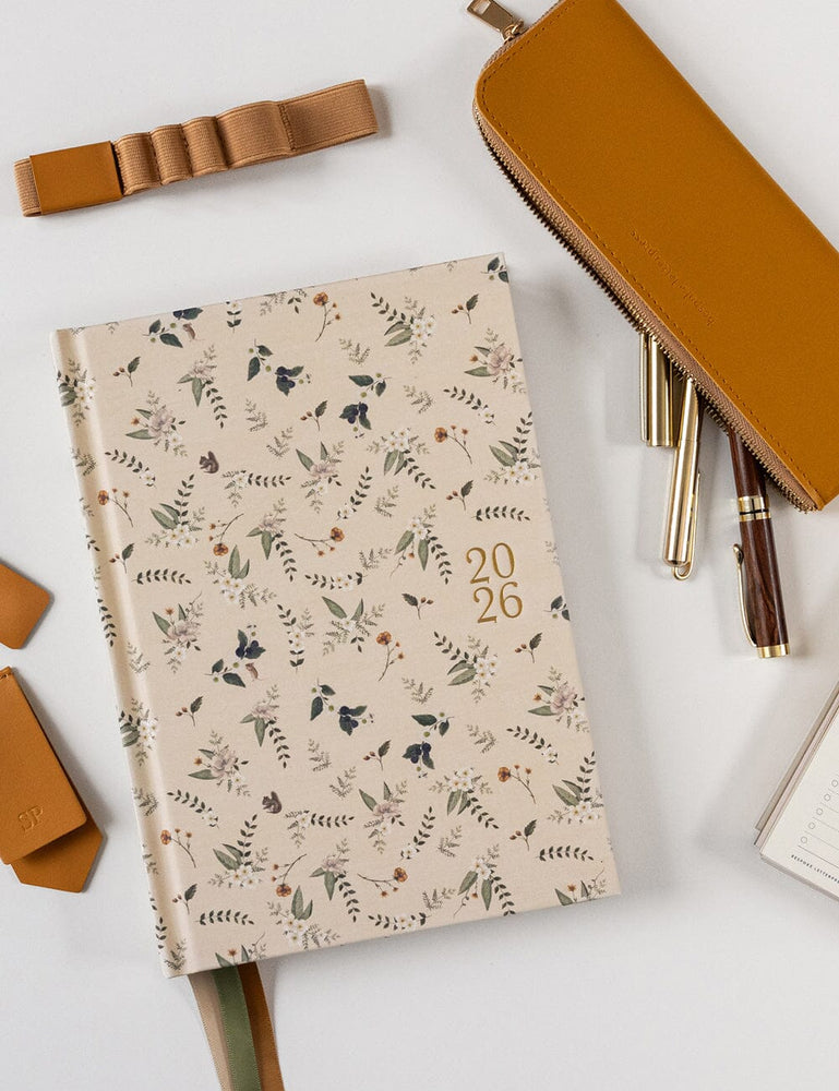 2026 Desktop Linen Bound Planner - Button Fern