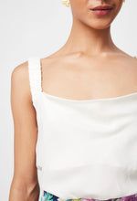 DELRAY REVERSIBLE CUPRO COWL& V NECK CAMI