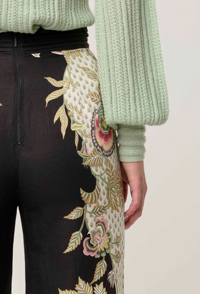 MERIDA PLACEMENT CONTRAST TRIM PLEATED WAIST LINEN VISCOSE PANT