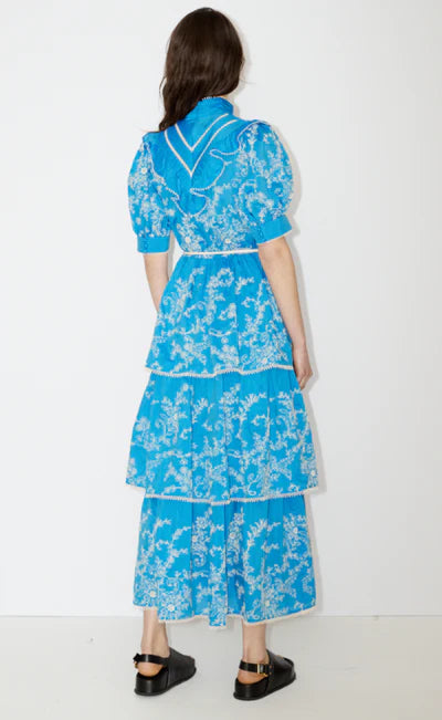 
            
                Load image into Gallery viewer, BONNIE EMBROIDERED MIDI DRESS
            
        