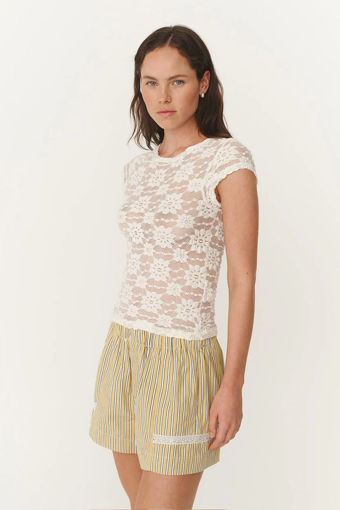Galo Sunflower Lace Tee Creme