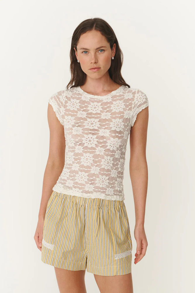 Galo Sunflower Lace Tee Creme